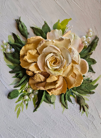 Rose with accessories - Sculpture Painting